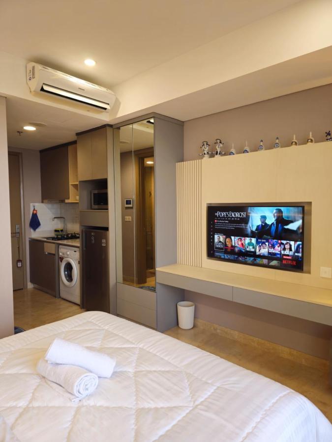 Studio Sea View Apartment At Gold Coast Pik By Mysweethome Jakarta Eksteriør bilde