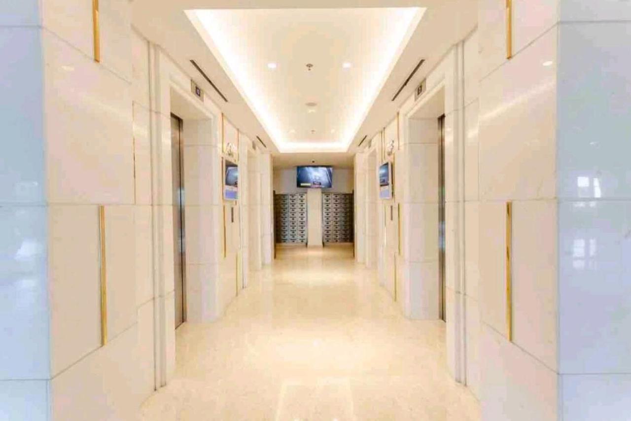 Studio Sea View Apartment At Gold Coast Pik By Mysweethome Jakarta Eksteriør bilde