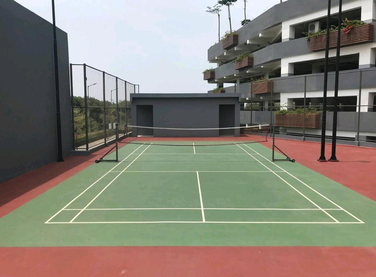 Studio Sea View Apartment At Gold Coast Pik By Mysweethome Jakarta Eksteriør bilde