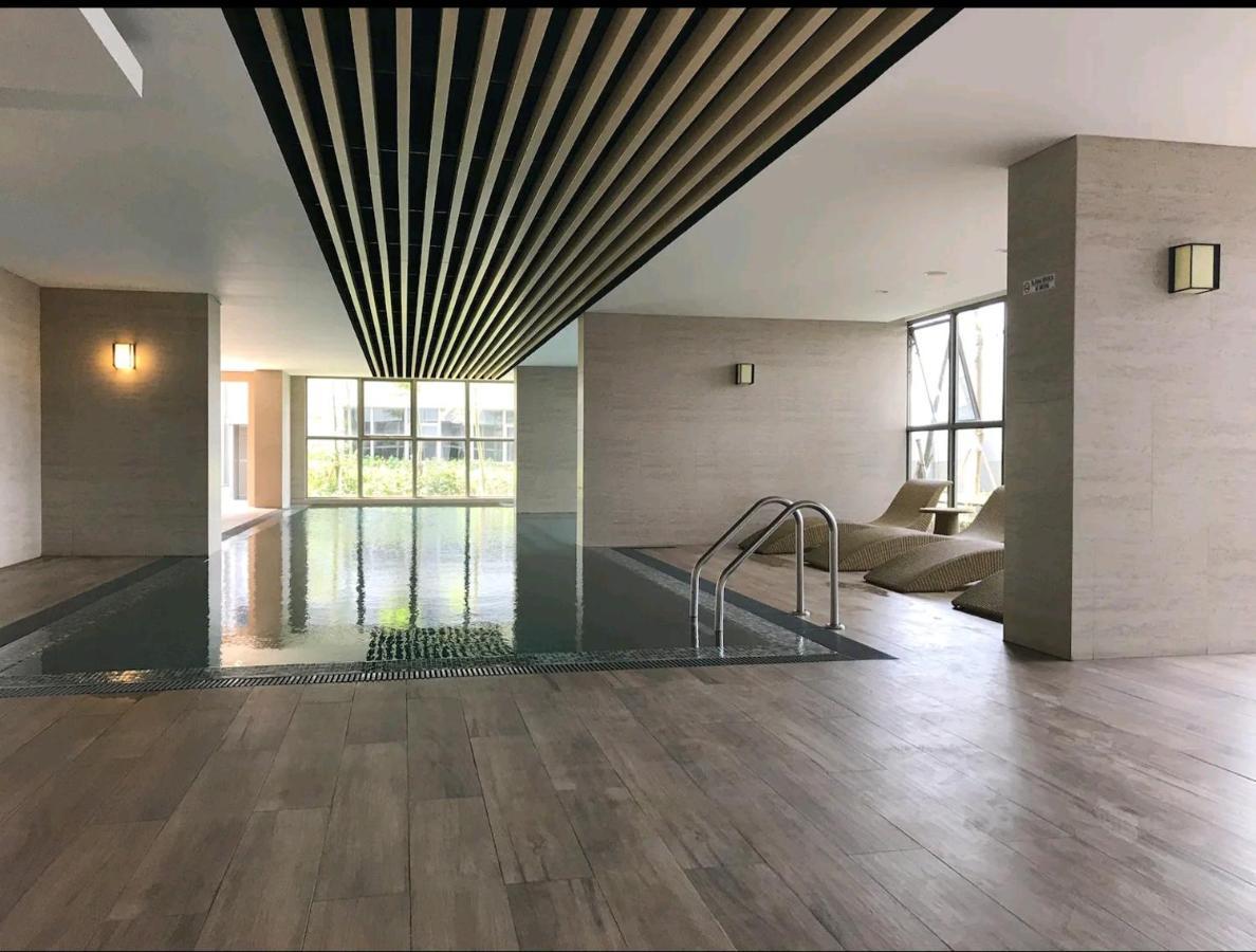 Studio Sea View Apartment At Gold Coast Pik By Mysweethome Jakarta Eksteriør bilde
