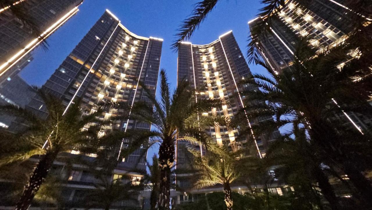Studio Sea View Apartment At Gold Coast Pik By Mysweethome Jakarta Eksteriør bilde