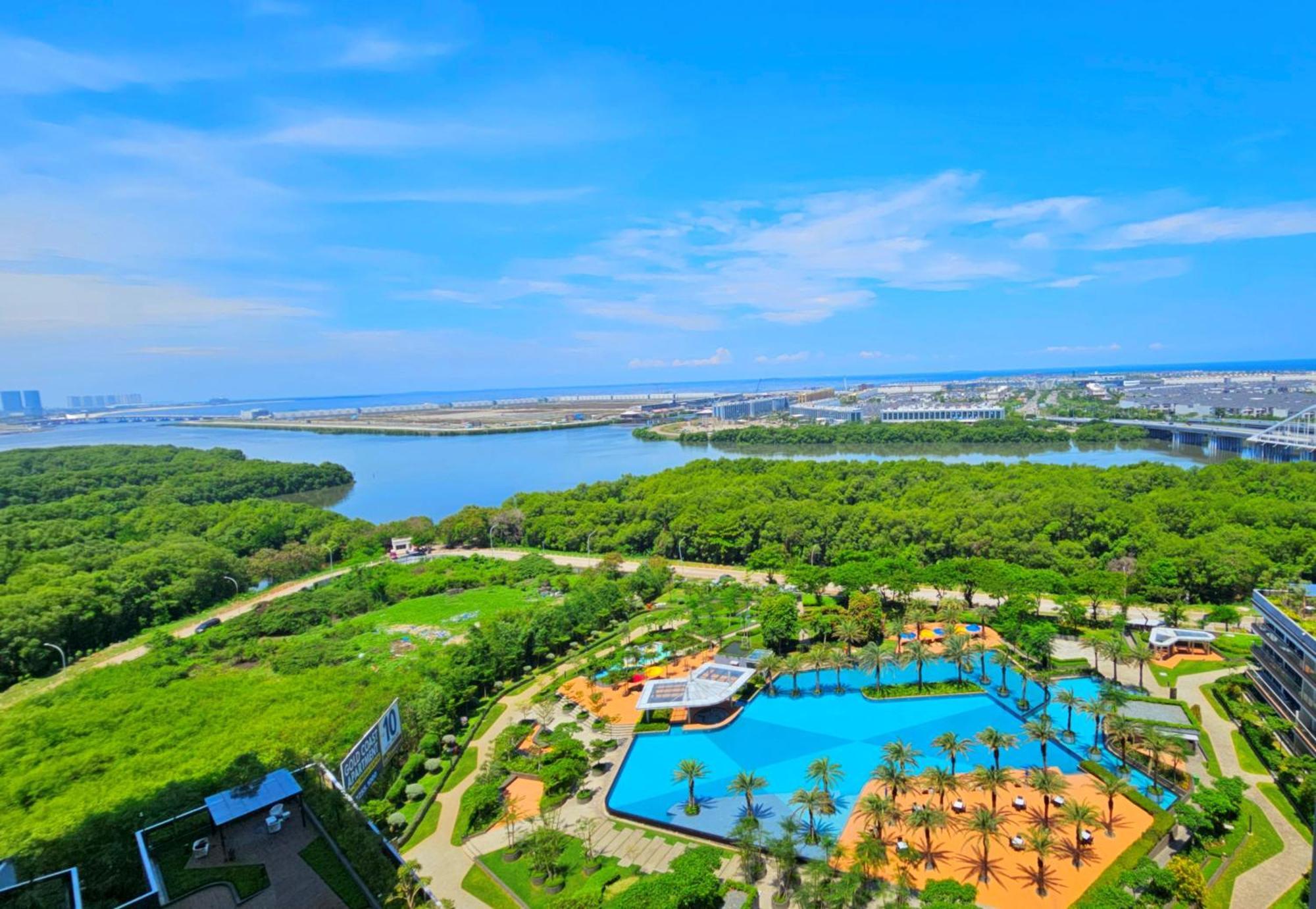 Studio Sea View Apartment At Gold Coast Pik By Mysweethome Jakarta Eksteriør bilde