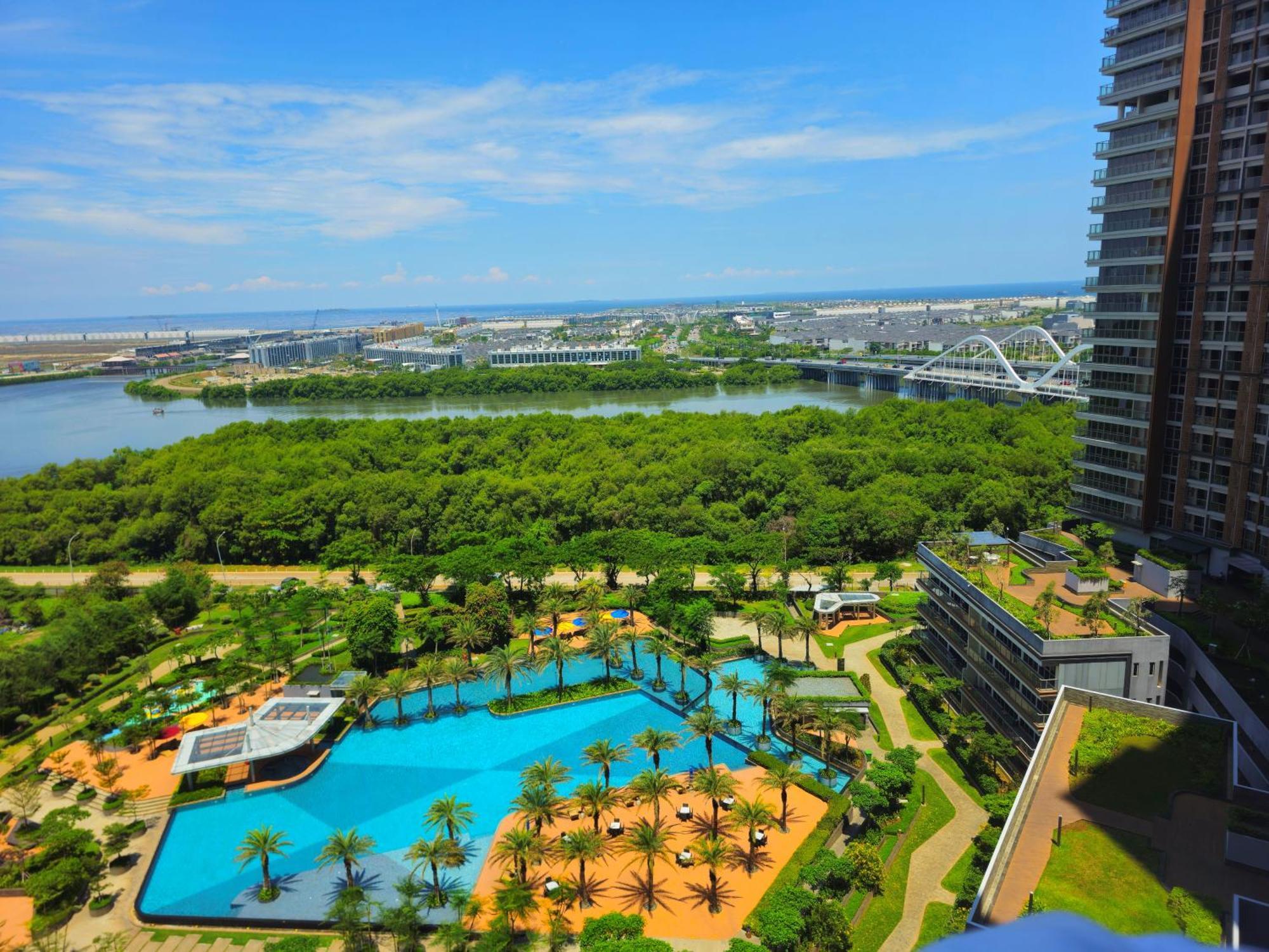Studio Sea View Apartment At Gold Coast Pik By Mysweethome Jakarta Eksteriør bilde