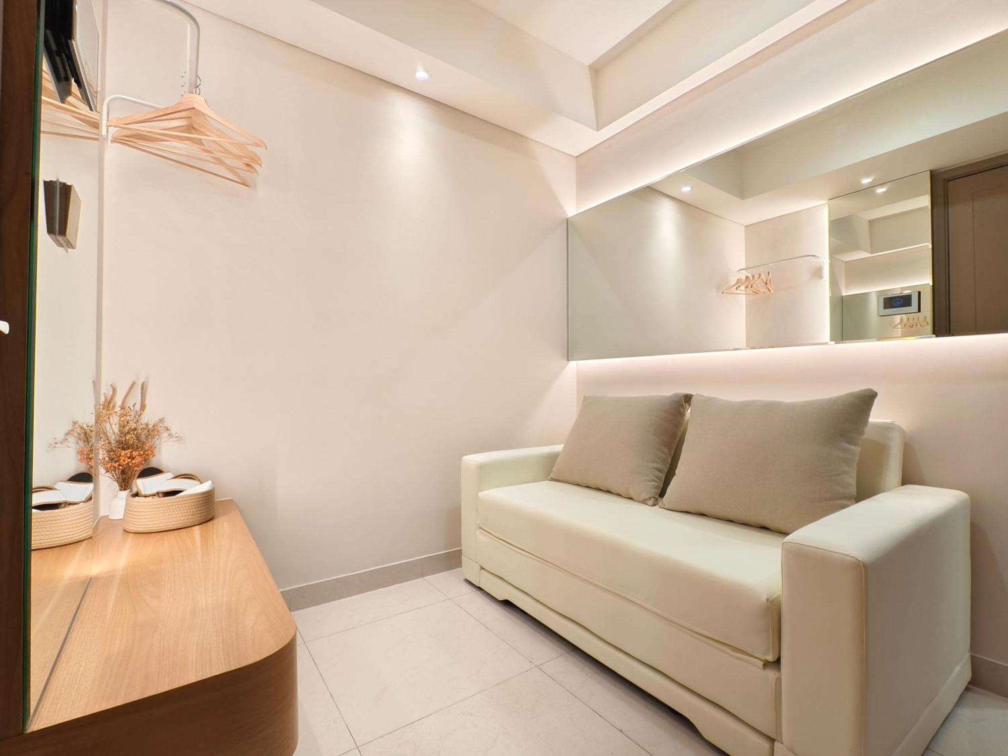 Studio Sea View Apartment At Gold Coast Pik By Mysweethome Jakarta Eksteriør bilde